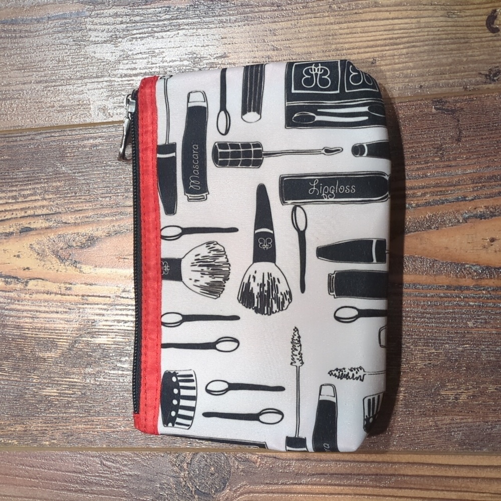 Makeup Bag - Picture 2 of 3